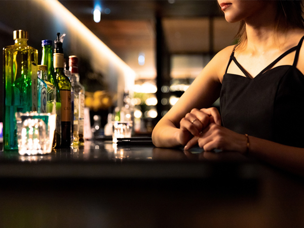 夜になっても快適な大人のカラーコンタクト♪